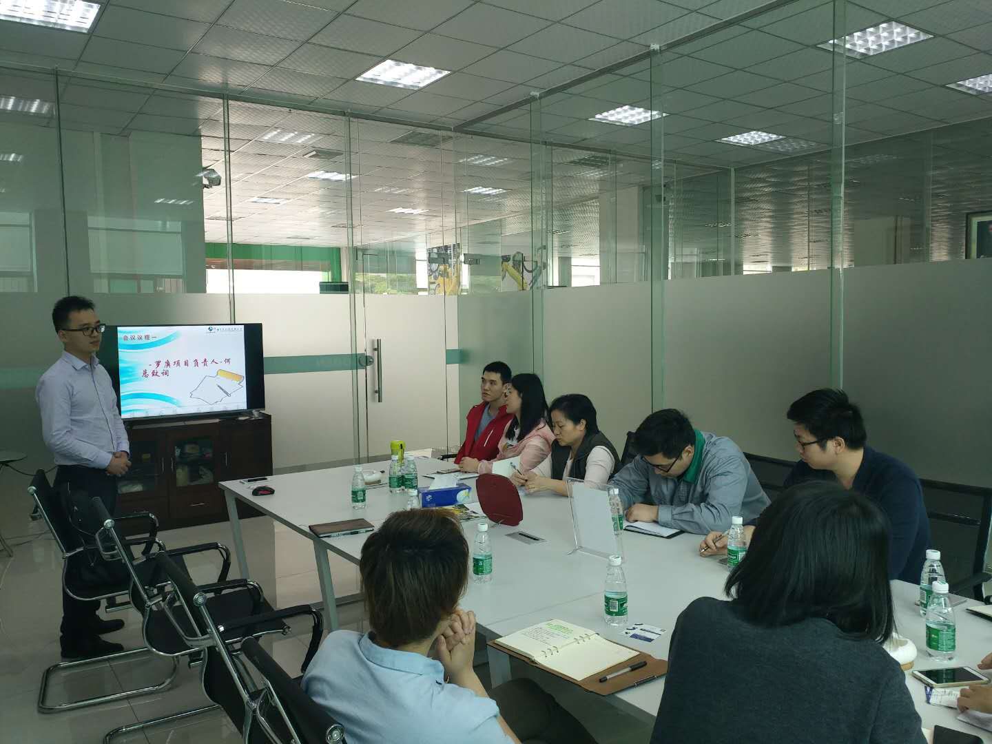 祝贺罗庚机器人签约顺景华体会在线-华体会(中国)